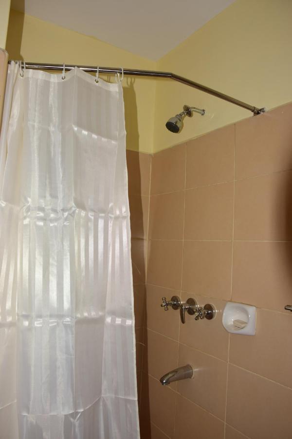 Minimalistic Studio Apartments Nairobi Bagian luar foto